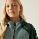 Regatta Kielder Hybrid IX Gyerek könnyû steppelt kabát zöld