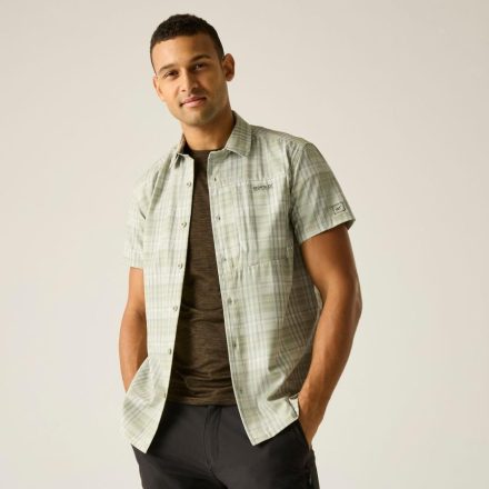 Regatta TravelLghtS/SShrt Férfi gyorsan száradó ing zöld