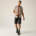 Regatta TravelLghtS/SShrt Férfi gyorsan száradó ing színes