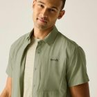 Regatta TravelLghtS/SShrt Férfi gyorsan száradó ing zöld