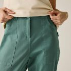 Regatta Shorebella Capri Női capri nadrág zöld