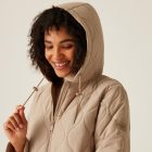 Regatta Jaycee II Női bélelt steppelt kabát bézs