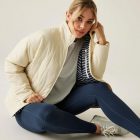 Regatta Courcelle II Női vékony steppelt kabát bézs