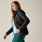Regatta Womens Lightfell Női bélelt steppelt kabát fekete