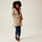 Regatta Sabinka II Női bélelt kabát 10000 vízálló és lélegző bézs