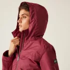 Regatta Romine II Női bélelt meleg kabát 10000 vízálló és lélegző bordó