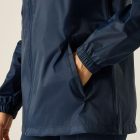 Regatta Wmn Pk It Jkt III Női Isolite 5000 vízálló és légáteresztő könnyû esőkabát fekete