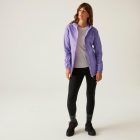 Regatta Wmn Pk It Jkt III Női Isolite 5000 vízálló és légáteresztő könnyû esőkabát lila