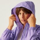 Regatta Wmn Pk It Jkt III Női Isolite 5000 vízálló és légáteresztő könnyû esőkabát lila