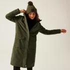 Regatta Yarli Női bélelt meleg kabát 15000 vízálló és lélegző zöld