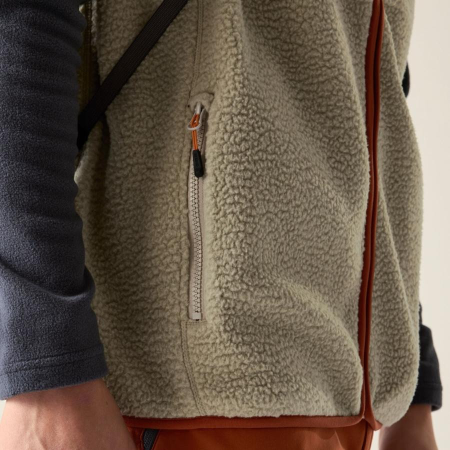 Dare2be Camber Gilet Férfi polár mellény bézs Dare2be Camber Gilet Férfi polár mellény bézs