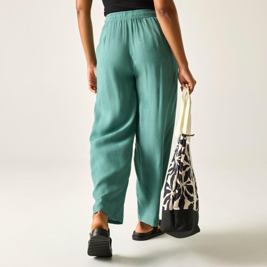 Regatta Elbrie Trousers Női lenge nadrág zöld
